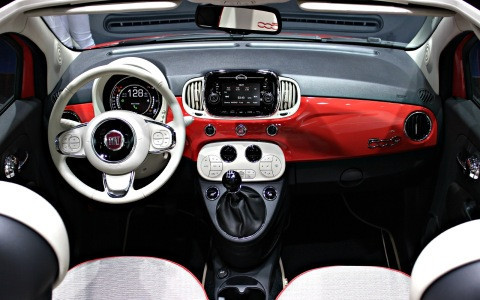 Fiat 500 interior