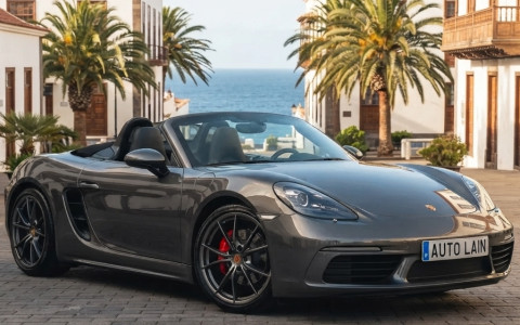 Porsche 718 Boxster