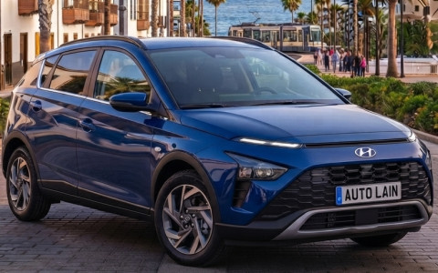 Hyundai Bayon Rental in Tenerife