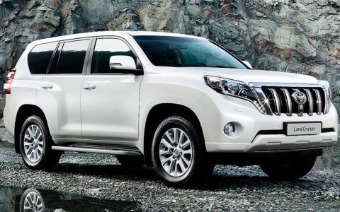 Toyota Land Cruiser 7 pax